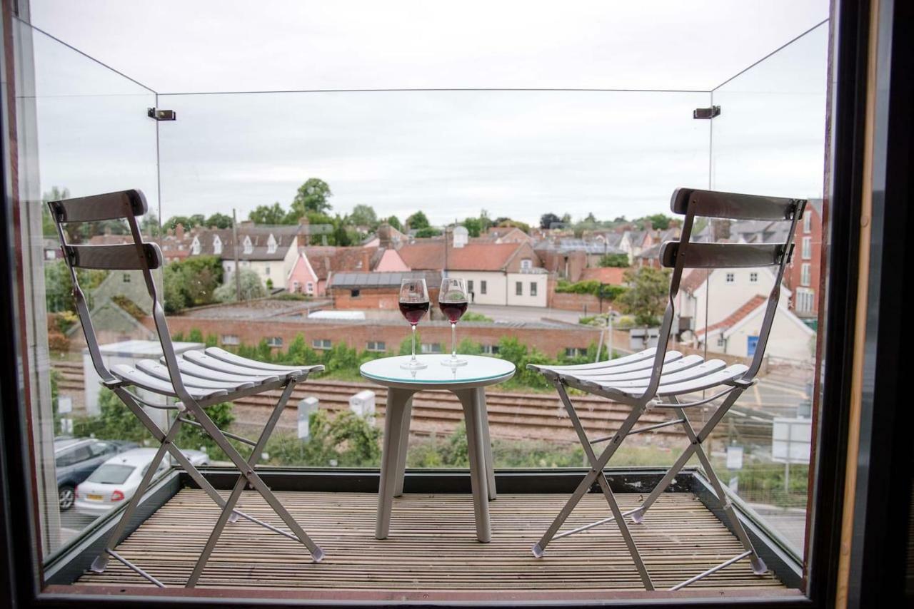 8 Deben Wharf, Woodbridge Apartment Bagian luar foto